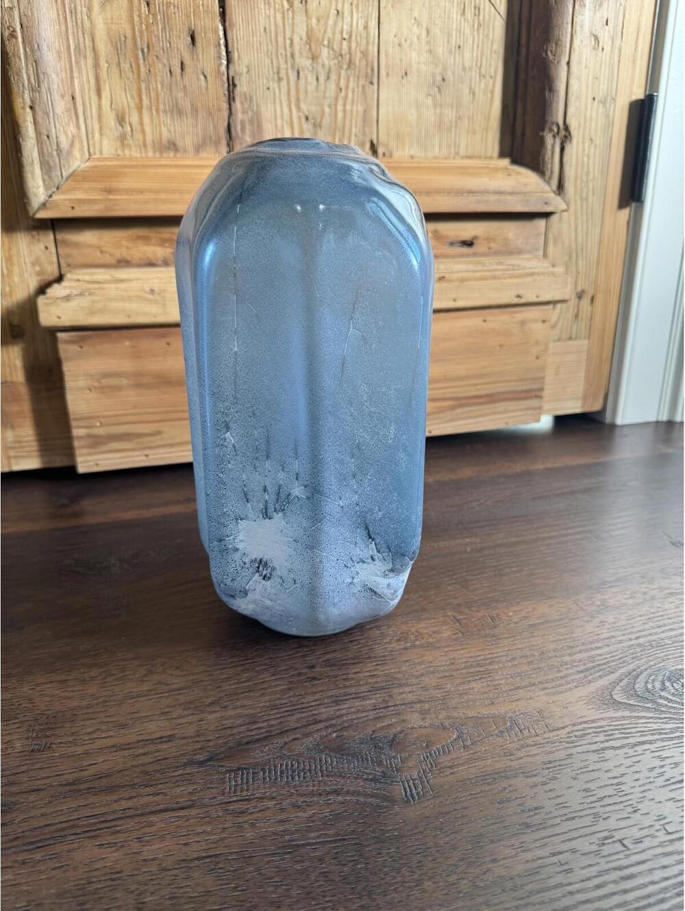 Home Decor | Blue Glass Table Vase | 1058